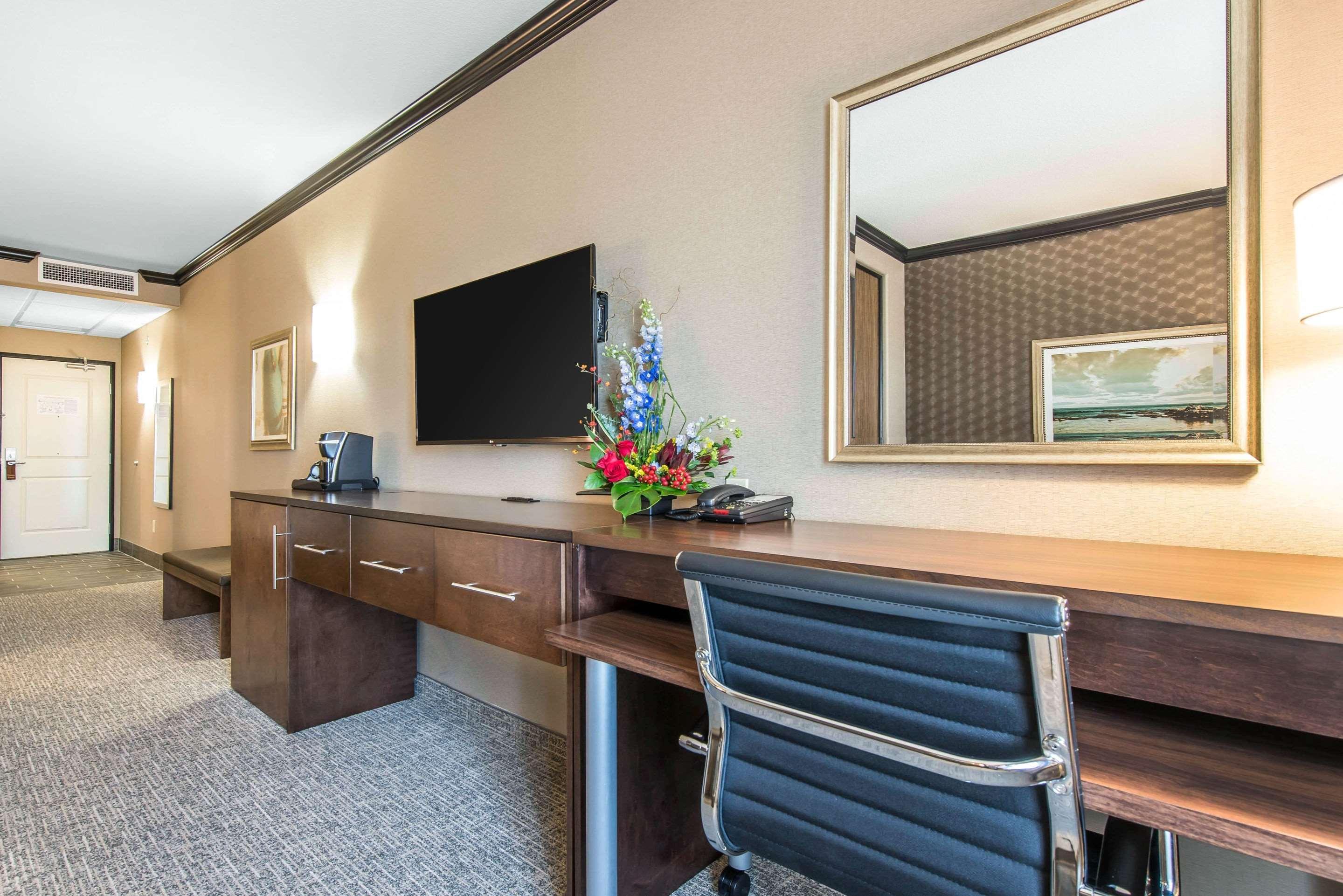 The Heritage Inn & Suites, Ascend Hotel Collection Garden City Dış mekan fotoğraf