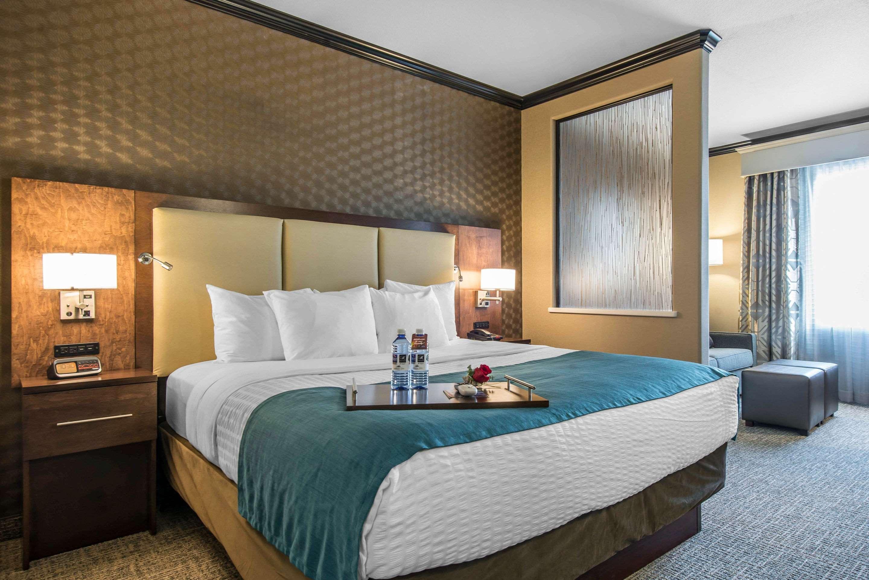 The Heritage Inn & Suites, Ascend Hotel Collection Garden City Dış mekan fotoğraf