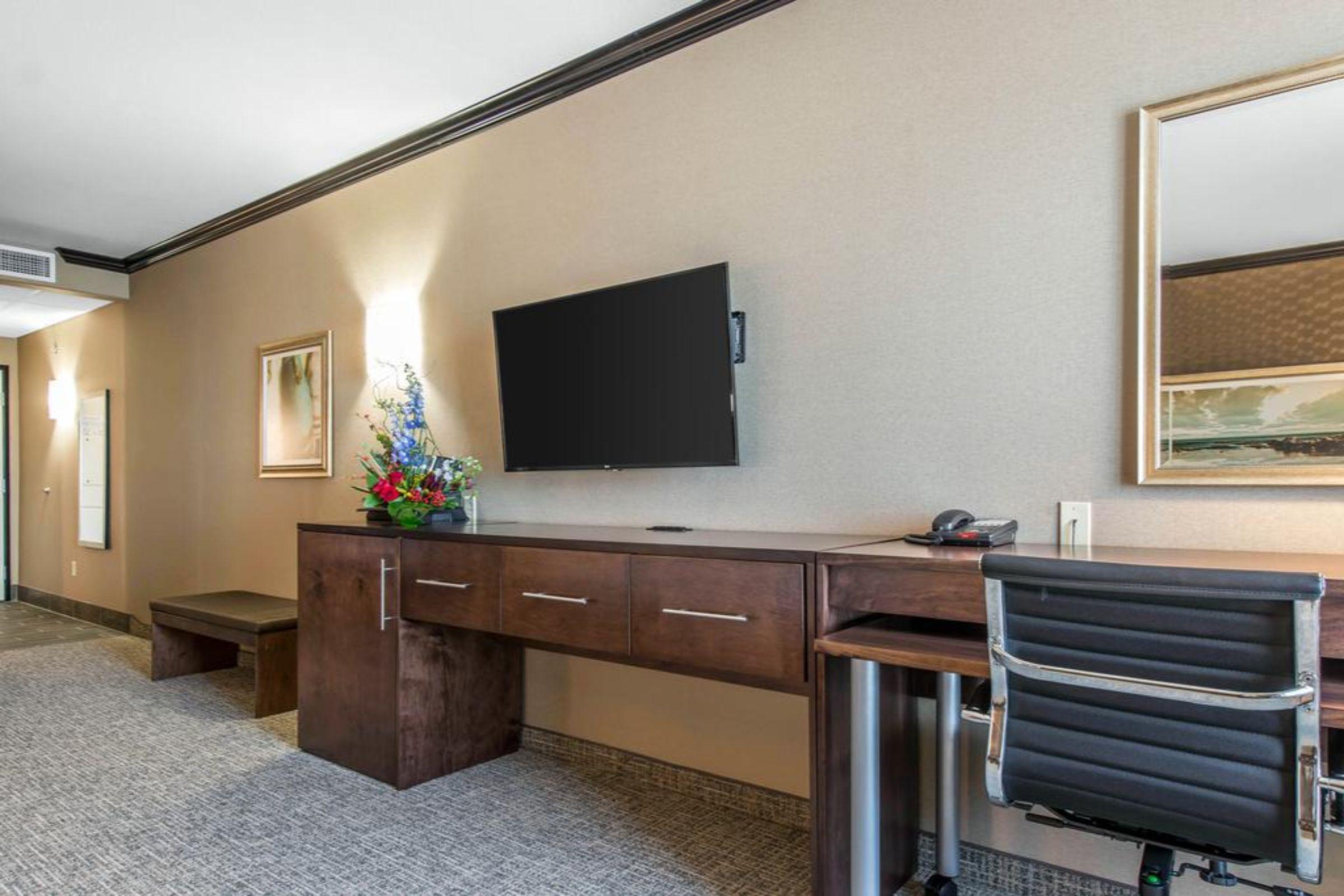 The Heritage Inn & Suites, Ascend Hotel Collection Garden City Dış mekan fotoğraf