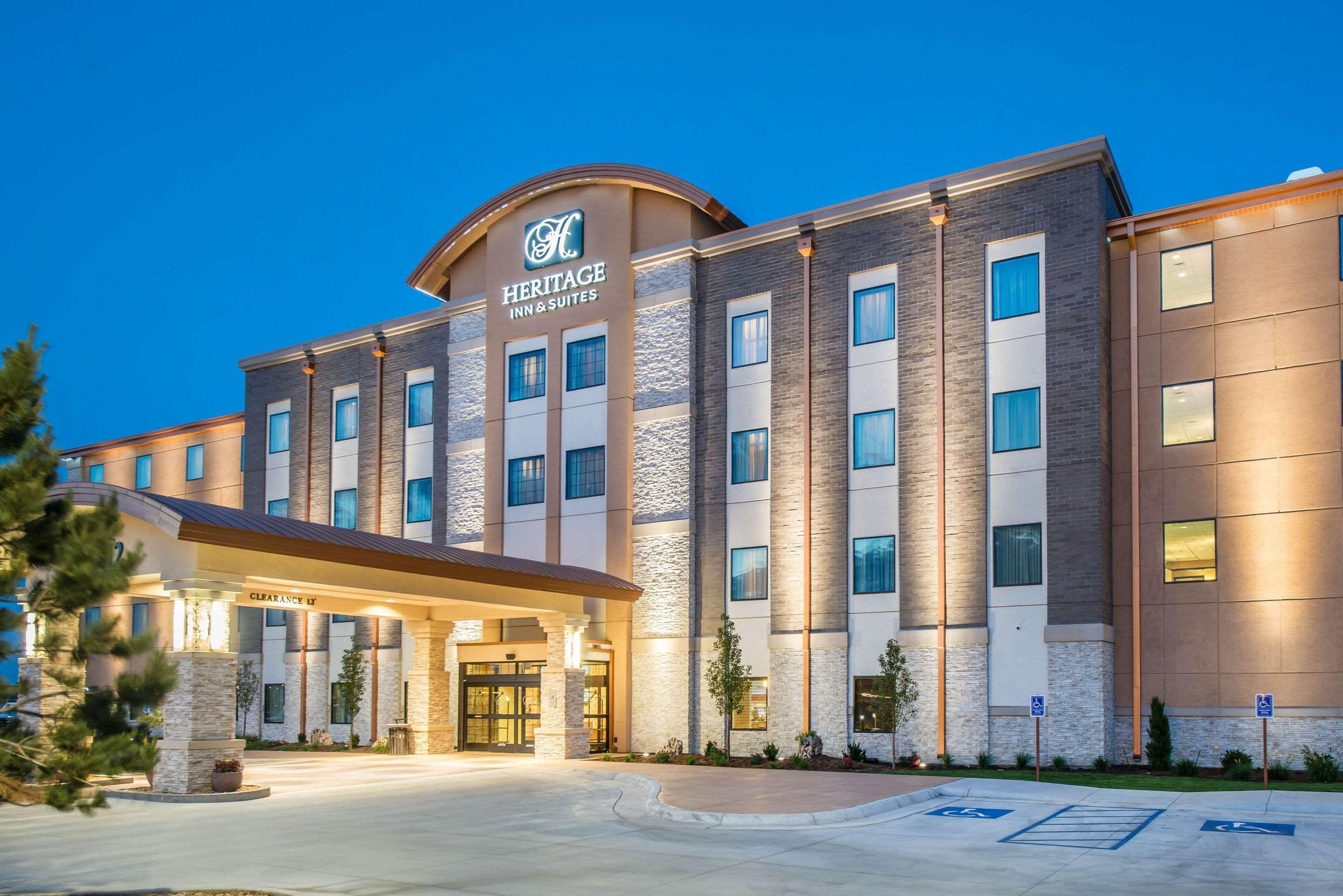 The Heritage Inn & Suites, Ascend Hotel Collection Garden City Dış mekan fotoğraf