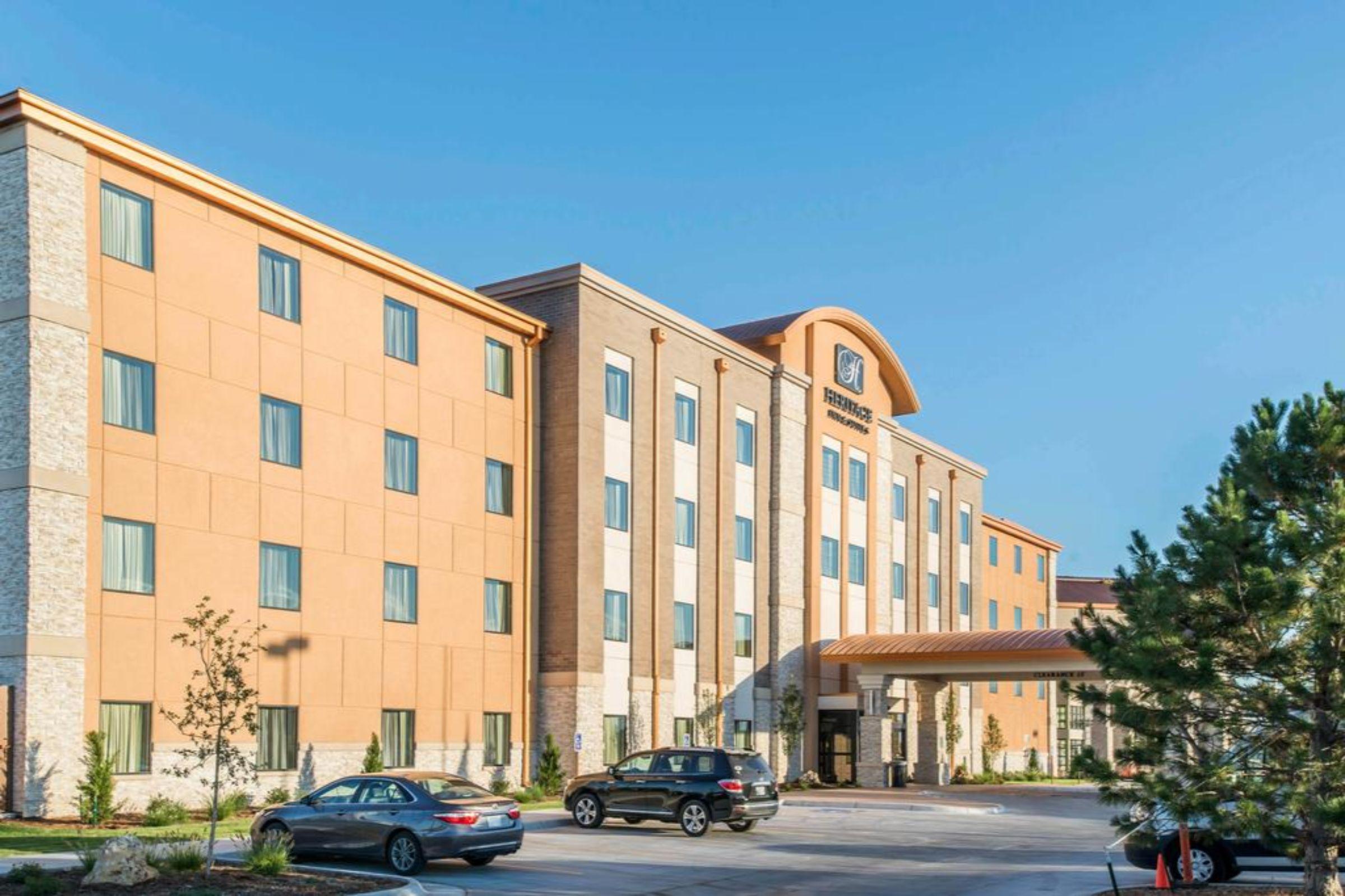 The Heritage Inn & Suites, Ascend Hotel Collection Garden City Dış mekan fotoğraf